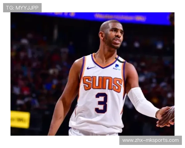 太阳布克复出改善进攻空间 为杜兰特创造更多单打机会